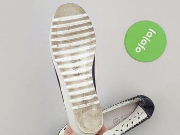 crocs isabella: Лофери та туфлі жіночі, розмір 37 — 4