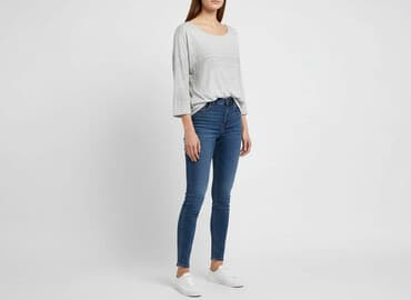 t shirt billie eilish h m: H&M, Women`s T-shirt, size M — 7