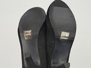 crox buty: Czarne czółenka na obcasie Pavers - Model: klasyczne czółenka z — 5