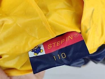 dresy next: Kurtka przeciwdeszczowa, 4-5 lat, 104-110 cm, stan - Bardzo dobry — 4