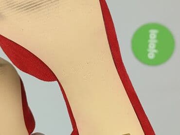 paznokcie do niebieskiej sukienki: Mohito, Półbuty damskie, 37 — 5