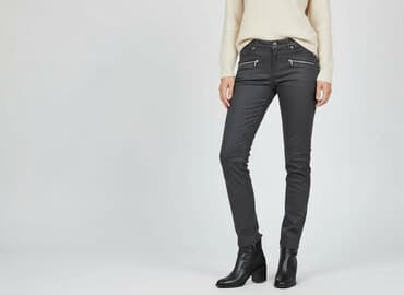 spodnie czarne damskie z niskim stanem: Spodnie materiałowe damskie, rozmiar S — 1