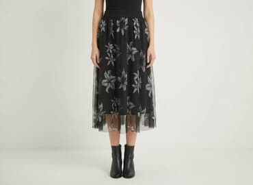 czarne spódnice tiulowe midi: Women`s skirt, size S — 1