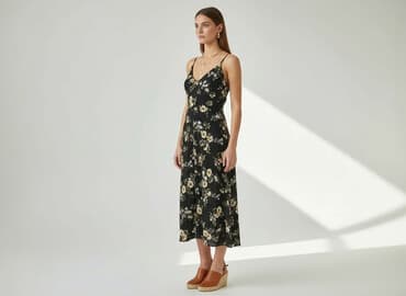 sukienki mini na wesele allegro: Sukienka damska, rozmiar M — 7