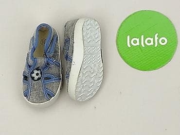 pull and bear white top: Buciki niemowlęce, Cool Club, 20, stan - Idealny — 5