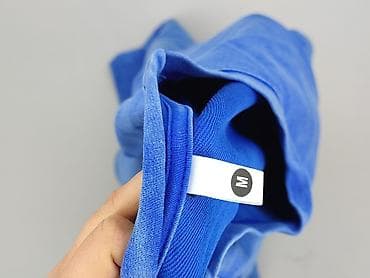 czarny sweter: Bluza damska
, rozmiar M — 5