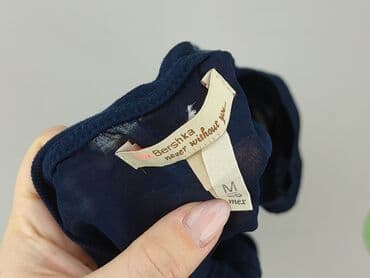 bluza damska new york: Bershka, Bluza damska
, rozmiar M — 4