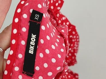 bluza z czerwonym napisem: Bik Bok, Bluzka damska, rozmiar XS — 4