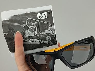 okulary trapstar: Okulary, Przeciwsłoneczne, Prostokątne kształt, stan - Idealny — 4