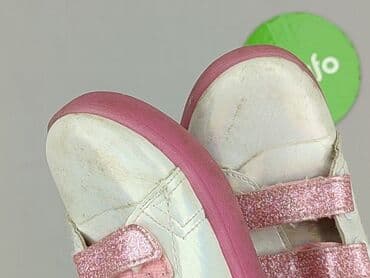 hello kitty kapcie: Buty sportowe Hello Kitty, 25, Używany — 6