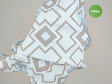 jaka bluzka do garnituru damskiego: Bluzka damska, rozmiar M — 5