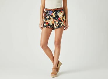 krótkie spodenki w panterke: Parisian Collection, Szorty damskie, rozmiar M — 7