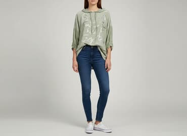 bluzka z krotkim rekawem z kapturem: Bluzka damska, rozmiar One size — 1