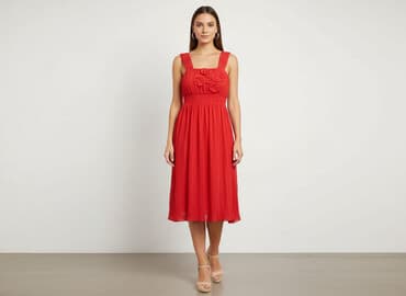 długie plisowane sukienki na wesele: Sukienka damska, rozmiar M — 1