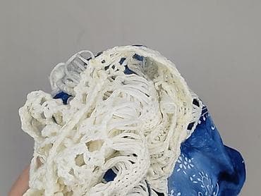 reserved beret: Ponczo damskie, rozmiar One size — 5