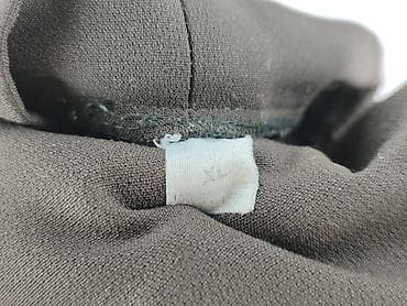 converse podeszwa: Spodnie materiałowe damskie, rozmiar XL — 4