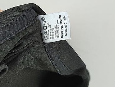 pull and bear garnitury: Koszulka dla mężczyzn, rozmiar L — 6