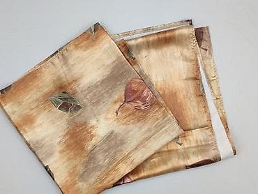 gratisy za darmo: Komplet 2 poszewek dekoracyjnych na poduszki - Wzór: jesienne liście — 1