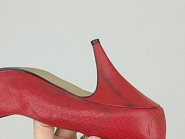 eobuwie caprice: Size 39 — 4