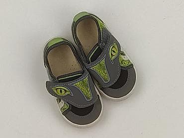 sandaly crocs c7: Buciki niemowlęce, 20, stan - Bardzo dobry — 1