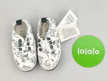 skarpetki z napisami dla dzieci: Trampki Reserved, 22, Nowy — 2