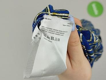 biale spodenki pull and bear: Szorty damskie, rozmiar S — 5