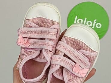 koszulka 2pac: Buciki niemowlęce, Befando, 21, stan - Bardzo dobry — 6