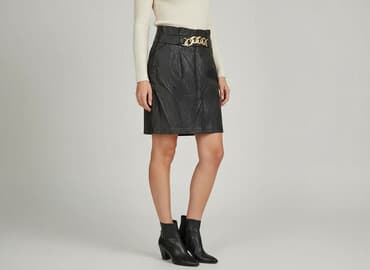 spódnice czarne eko skóra: Spódnica damska, rozmiar S — 1