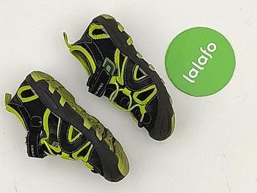 8a skarpety: Buty sportowe 27, Używany — 3