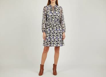 eleganckie sukienki dla niskich pań: Women`s dress, size S — 1