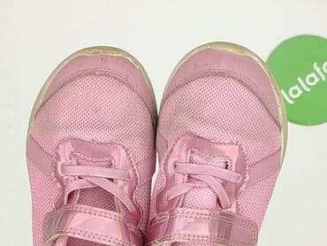 buty z hello kitty na wysokiej podeszwie: Buty sportowe 31, Używany — 7