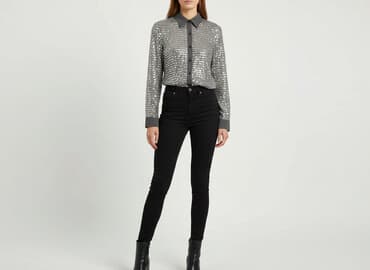 bluzka z cekinami damska: Women`s shirt, size M — 1