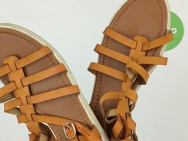 sandały skórzane z zakrytą piętą: Sandały damskie, rozmiar 42 — 6