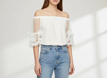 biała koszula damska z aplikacją: Жіноча блуза, розмір S на lalafo.pl — 1 biała koszula damska z aplikacją: Жіноча блуза, розмір S — 1