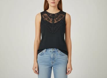 bluzka do spodenek skorzanych: Women's blouse, size S — 1