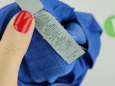 koszulki damskie z dekoltem v: T-shirt damski, rozmiar M — 6