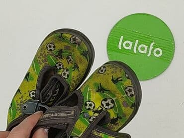 buty do 100 zł nike: Buciki niemowlęce, 21, stan - Bardzo dobry — 6