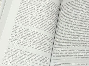 Książki: Książka, gatunek - Edukacyjna, stan - Bardzo dobry — 3