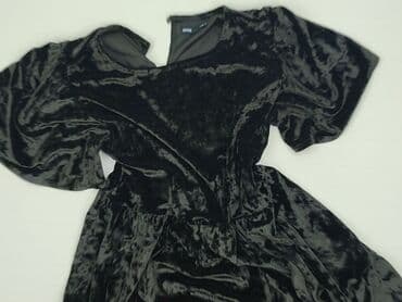 eleganckie sukienki dla niskich pań: Sinsay, Women`s dress, size S — 2