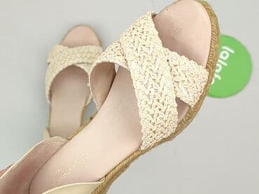 czerwone sandały na słupku ccc: Anna Field, Sandały damskie, rozmiar 36 — 7