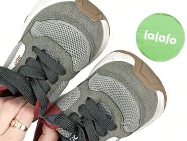 miu miu klapki: Buty sportowe Bejo, 28, Używany — 5