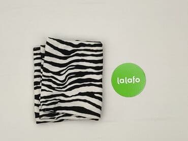 h: Scarf, Female, condition - Very good — 2