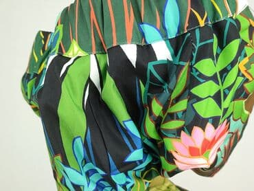 krótkie spodenki w panterke: Szorty damskie, rozmiar S — 4