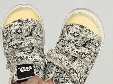 koszulki fruit of the loom hurt: Trampki Clarks, 22, Używany — 5