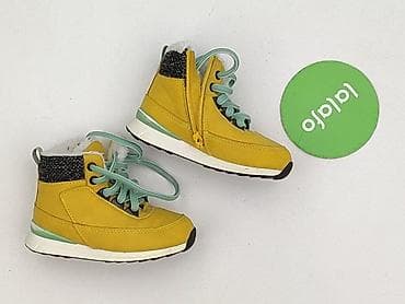 skarpety z separatorami: Buciki niemowlęce, Reserved, 22, stan - Idealny — 2