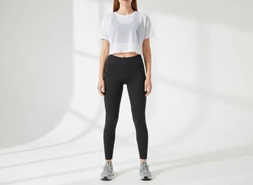 nike performance legginsy krótkie: Legginsy Sportowe damskie, rozmiar S — 1