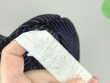 t shirty pod marynarkę: T-shirt damski, rozmiar S — 4