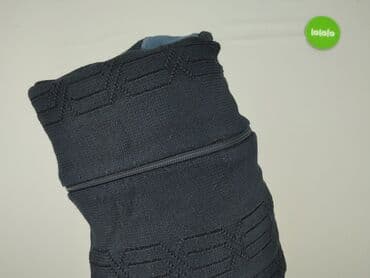 sweter open shoulder: Women`s knitwear, size M — 5