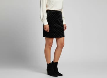 spódnice z cyrkoniami: Spódnica damska, rozmiar XL — 1