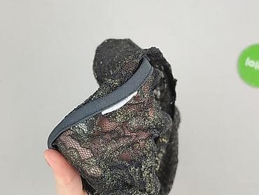 pull and bear marynarki: Жіноча блуза, розмір L — 4